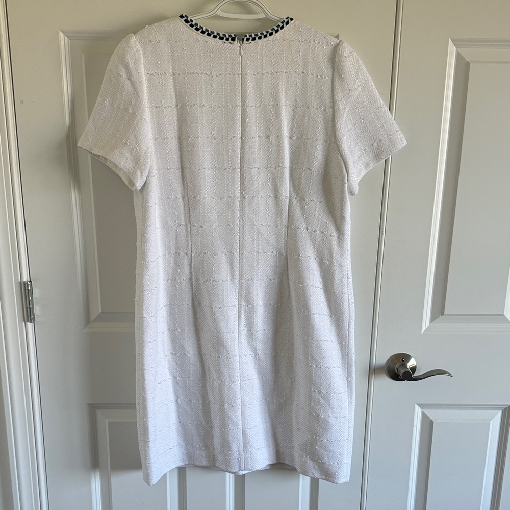 Ann Taylor White Tweed Pocket Shift Dress with Navy Trim - Picture 8 of 8